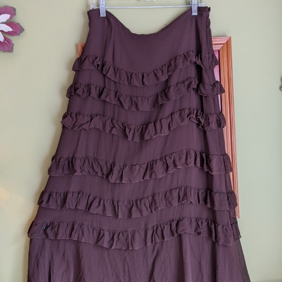 Z.B.D design skirt - Picture 4 of 7